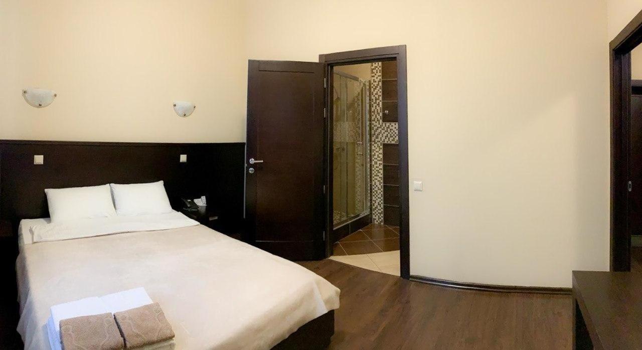 Etoile Hotel Harkov Kültér fotó