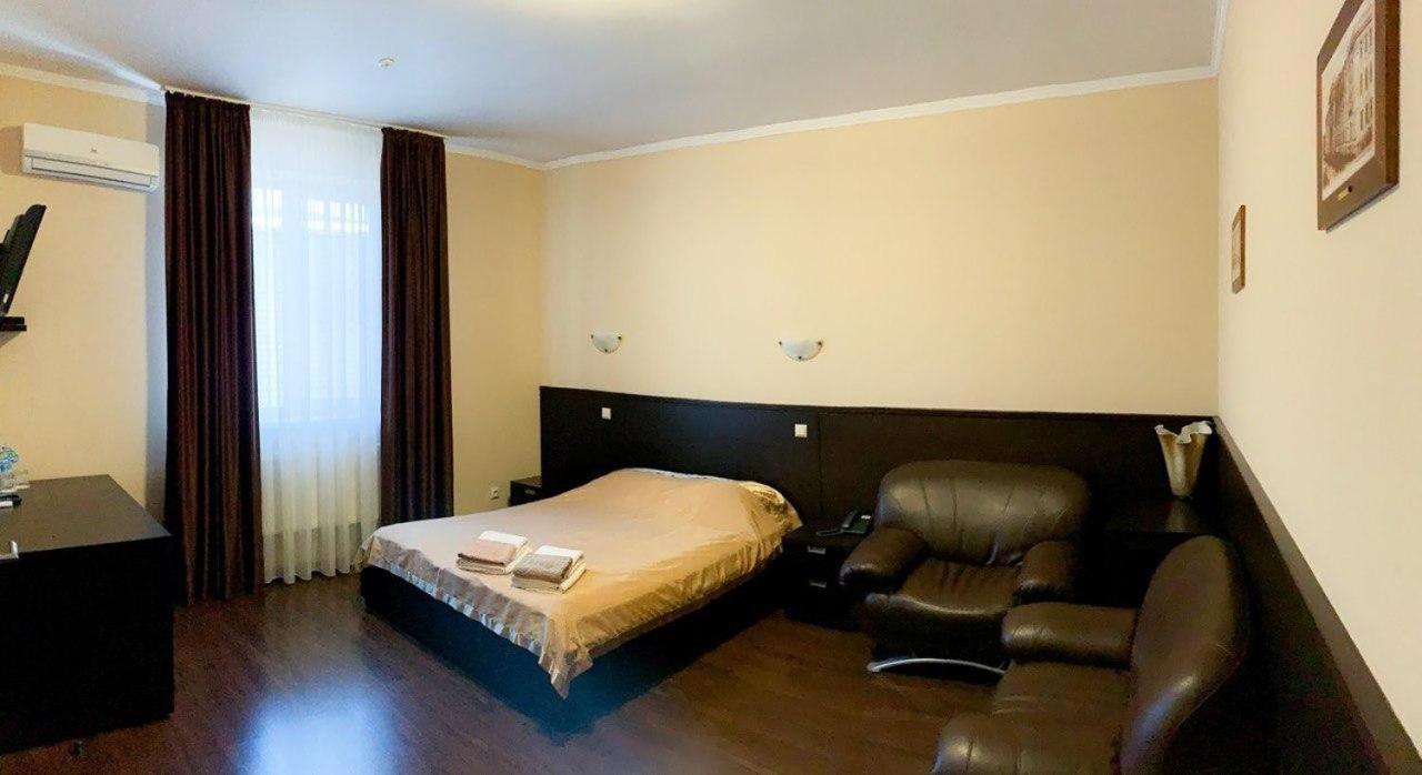 Etoile Hotel Harkov Kültér fotó