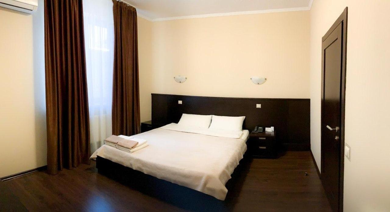 Etoile Hotel Harkov Kültér fotó